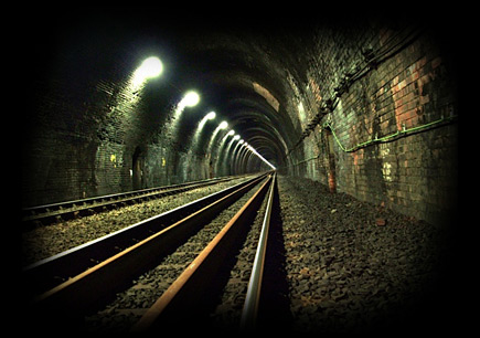 Rail tunnel lighting